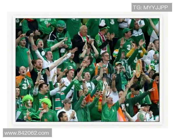 足球明星展示个性腰带风采的视频合集让你大开眼界